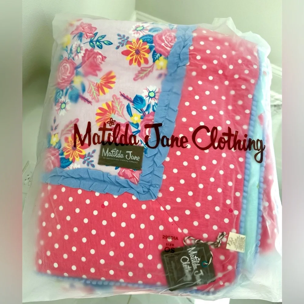 Matilda Jane Going Together Throw Floral Strawberry Blanket New In Bag!